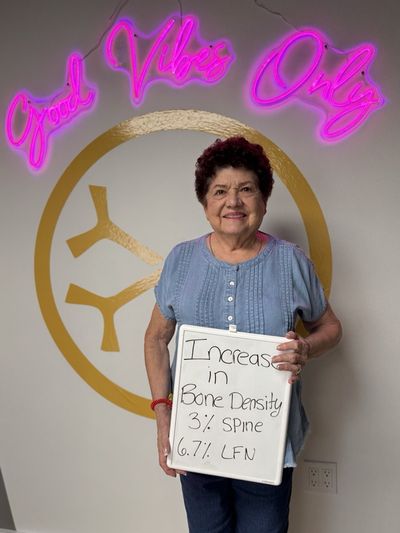 OsteoStrong member Stella L. - Spine +3%, left femoral neck +6.7%